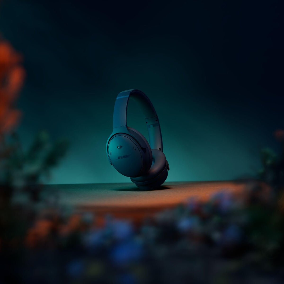 Bose QuietComfort Headphones - Wireless Bluetooth Headphones, Active Over Ear Noise Cancelling and Mic, USB-C Charging, Deep Bass, Up to 24 Hours of Playtime, Black Father Jim Norris notebooks