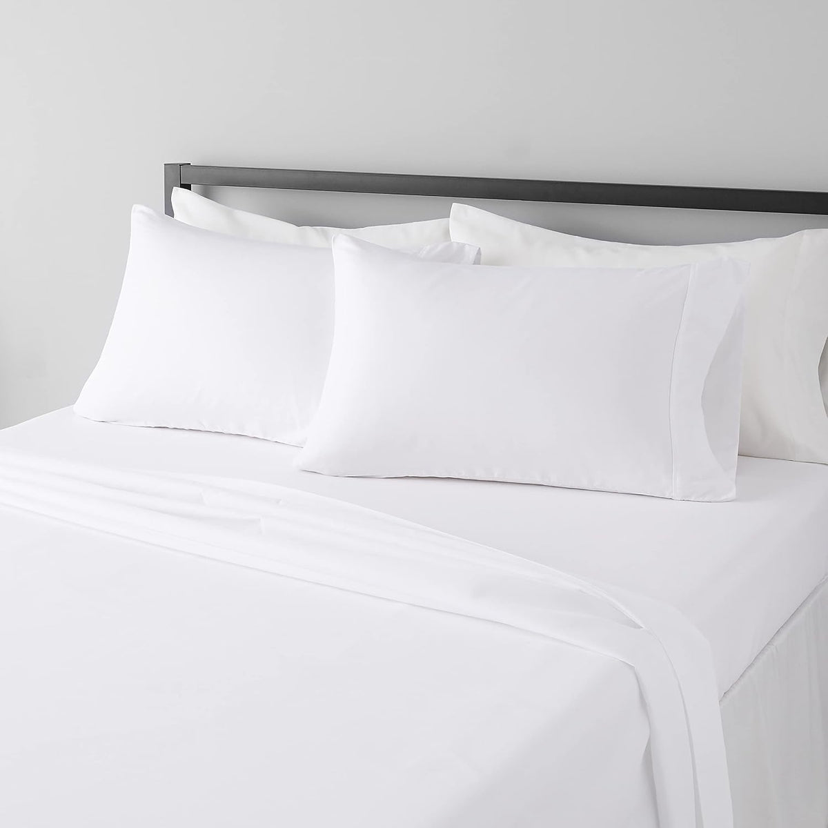 Amazon Basics Lightweight Super Soft Breathable Wrinkle-Resistant Microfiber 4-Piece Bed Sheet Set