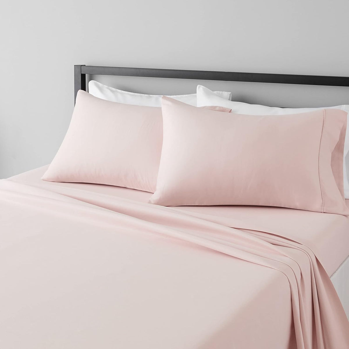 Amazon Basics Lightweight Super Soft Breathable Wrinkle-Resistant Microfiber 4-Piece Bed Sheet Set