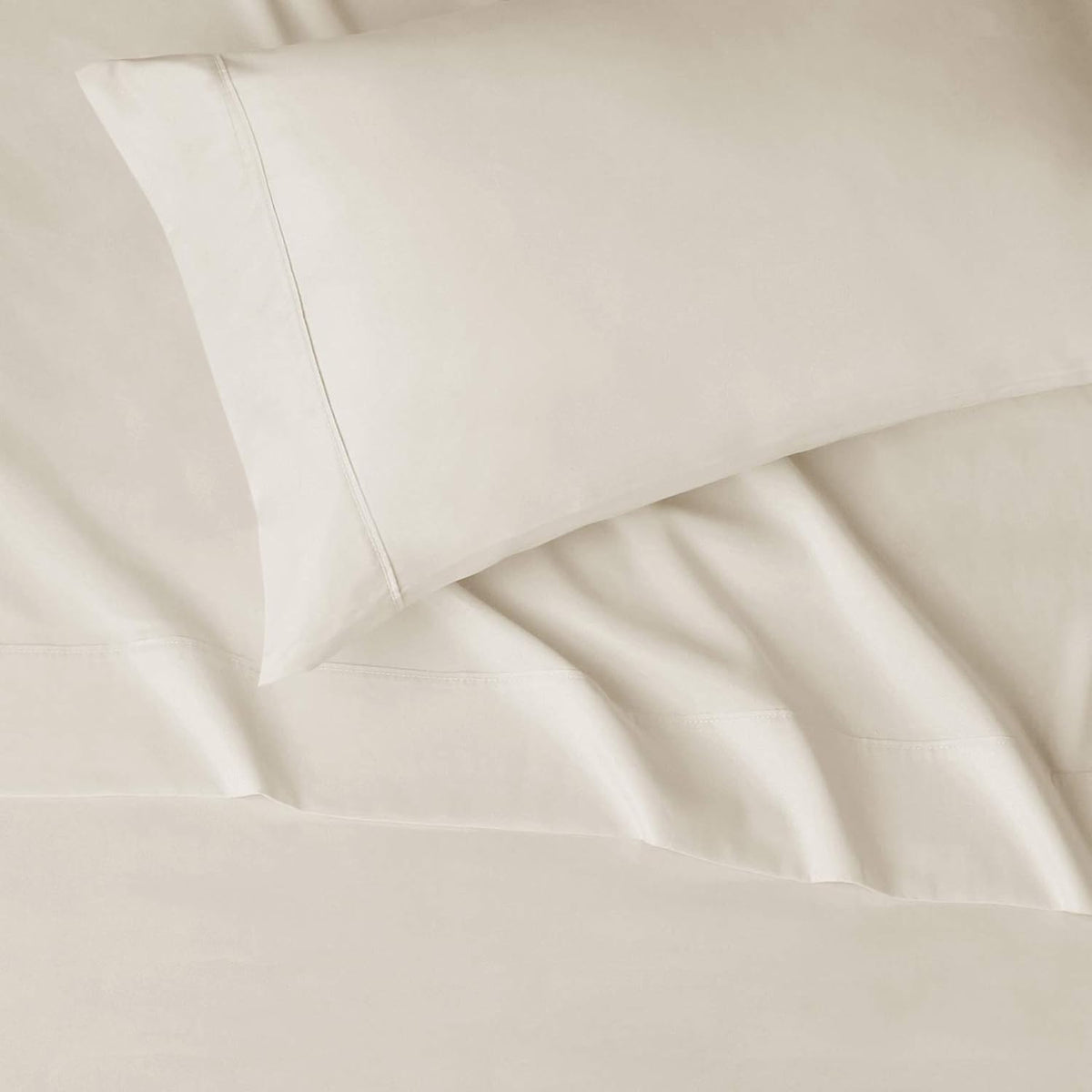Amazon Basics Lightweight Super Soft Breathable Wrinkle-Resistant Microfiber 4-Piece Bed Sheet Set