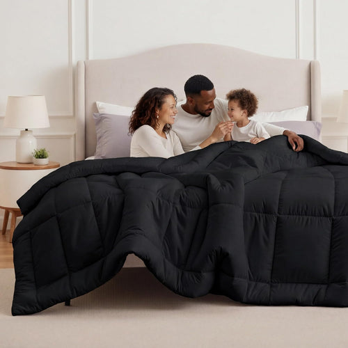 Bedsure Comforter Duvet Insert - Quilted Comforters King Size, All Season Duvet, GentleSoft Down Alternative Bedding, with 8 Tabs, Gifts for Women/Men, Light Spa Blue, King 90 x 102 Inches