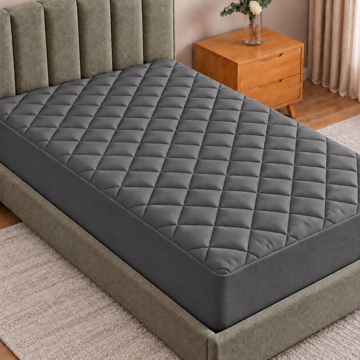 Queen Mattress Pad, Quilted Mattress Protector Topper fits 16" Deep Pocket