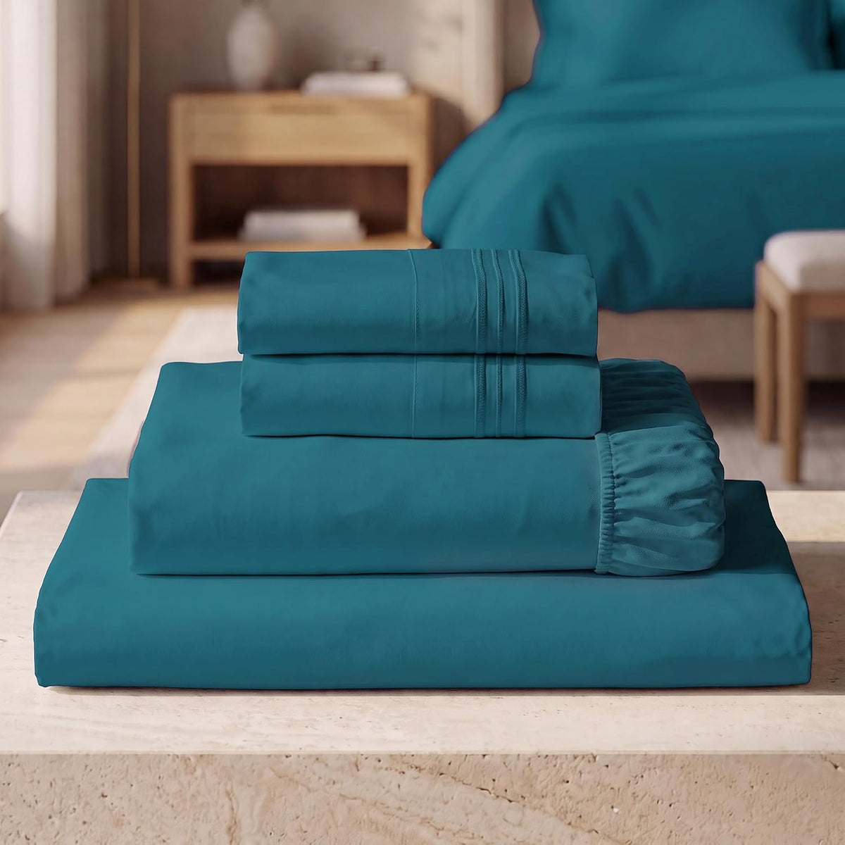 Mellanni Iconic 3-Piece Bed Sheet Set, 16" Deep Pocket (Twin, White)