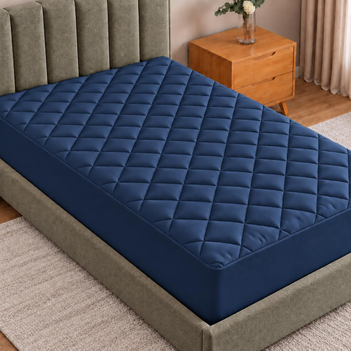 Queen Mattress Pad, Quilted Mattress Protector Topper fits 16" Deep Pocket