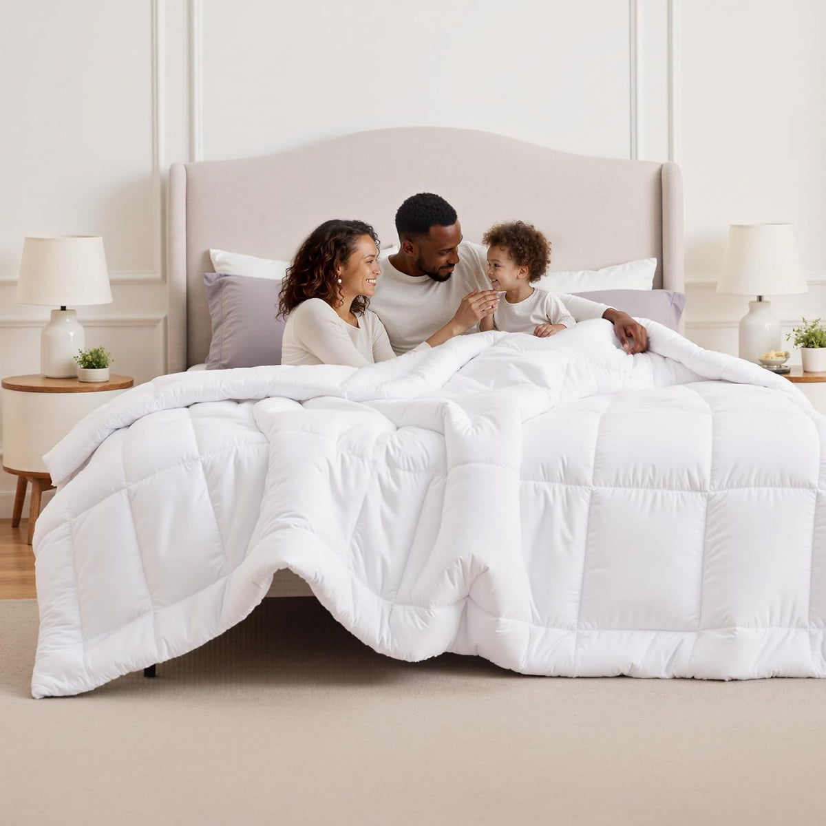 Bedsure Comforter Duvet Insert - Quilted Comforters King Size, All Season Duvet, GentleSoft Down Alternative Bedding, with 8 Tabs, Gifts for Women/Men, Light Spa Blue, King 90 x 102 Inches