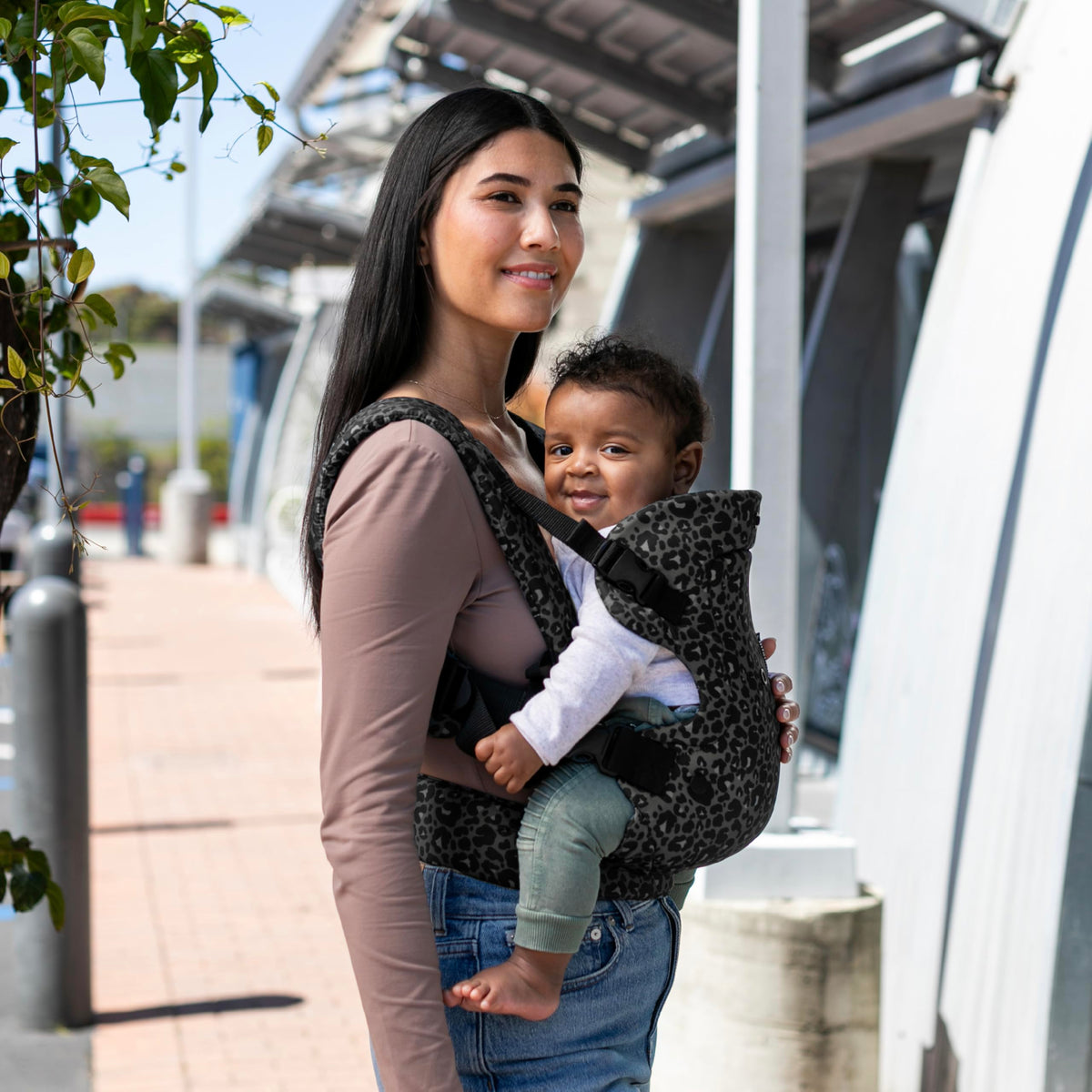 Infantino Flip 4-in-1 Baby Carrier Convertible Ergonomic, Gray
