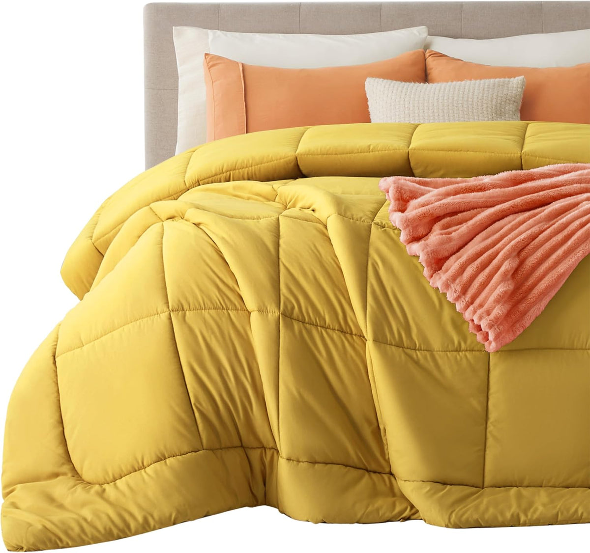 Bedsure Comforter Duvet Insert - Quilted Comforters King Size, All Season Duvet, GentleSoft Down Alternative Bedding, with 8 Tabs, Gifts for Women/Men, Light Spa Blue, King 90 x 102 Inches