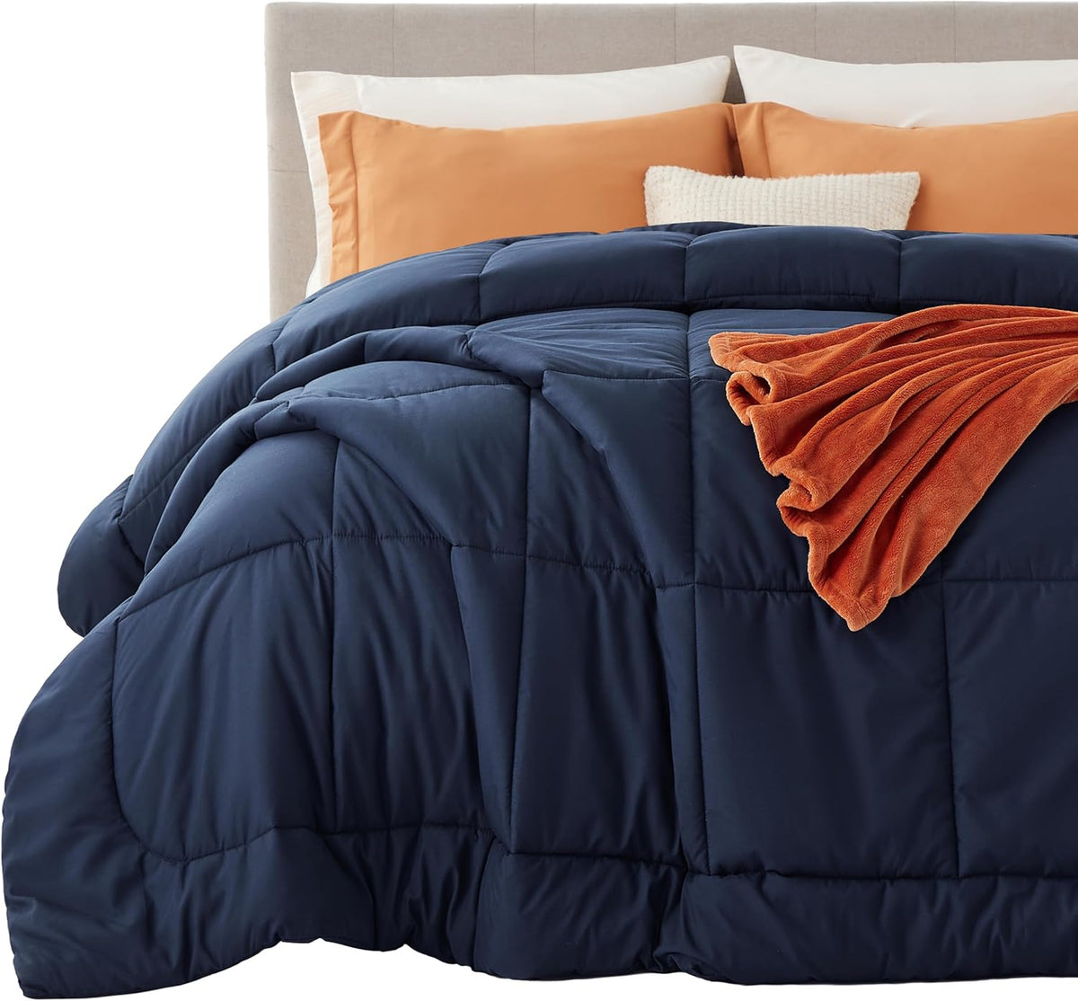 Bedsure Comforter Duvet Insert - Quilted Comforters King Size, All Season Duvet, GentleSoft Down Alternative Bedding, with 8 Tabs, Gifts for Women/Men, Light Spa Blue, King 90 x 102 Inches