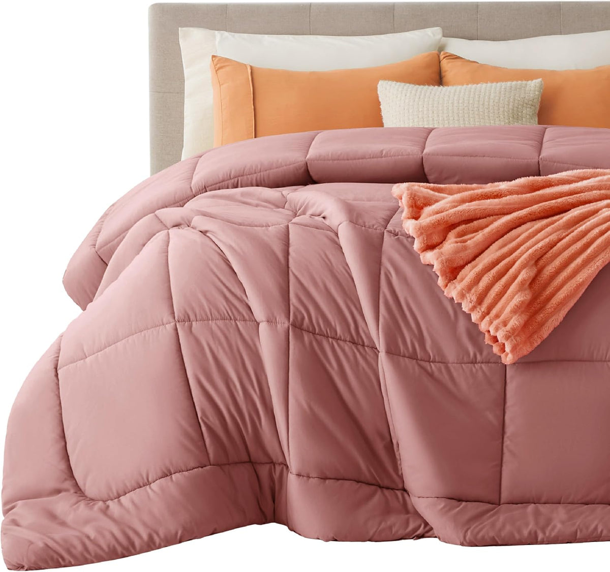 Bedsure Comforter Duvet Insert - Quilted Comforters King Size, All Season Duvet, GentleSoft Down Alternative Bedding, with 8 Tabs, Gifts for Women/Men, Light Spa Blue, King 90 x 102 Inches