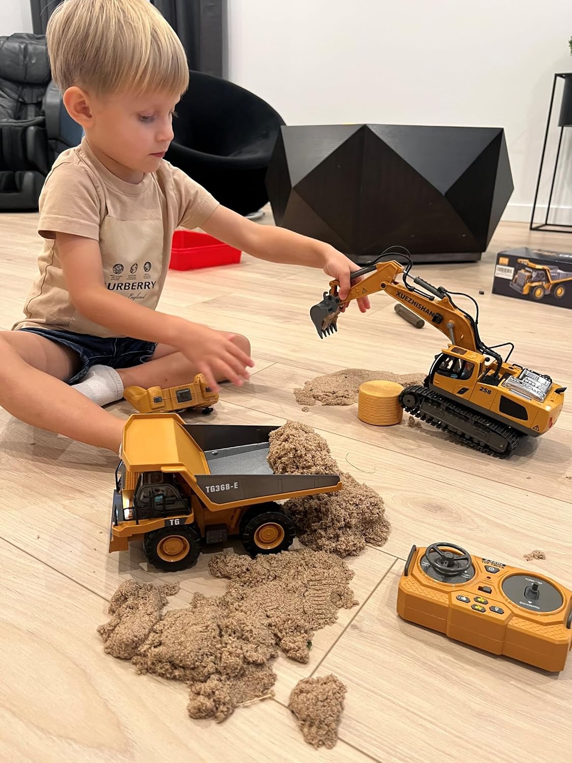 KIDMARKT Remote Control Excavator Toy for Boys, 11-Channel RC Construction Truck with Metal Parts, Lights & Dual Batteries, 120 Minutes Playtime, Rechargeable Digger Toy for Kids Ages 3-12, STEM Gift
