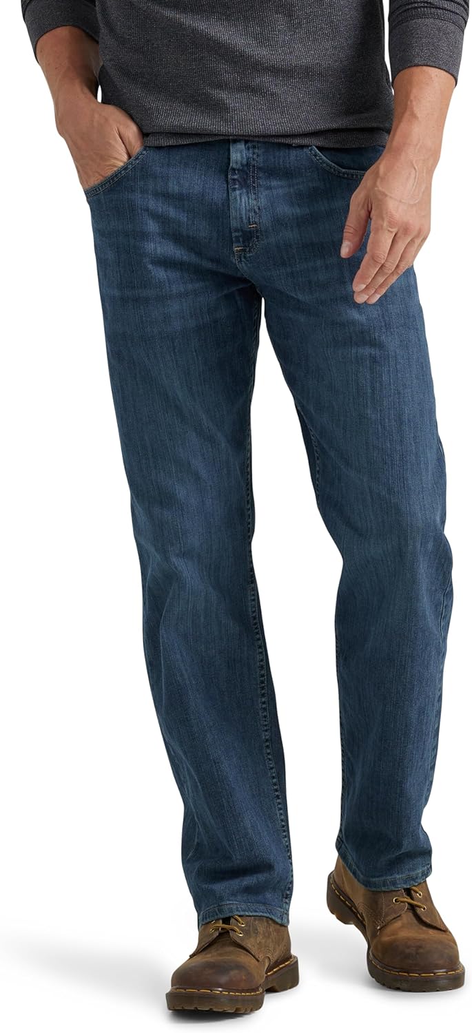 Wrangler Authentics Men's Regular Fit Comfort Flex Waist Jean