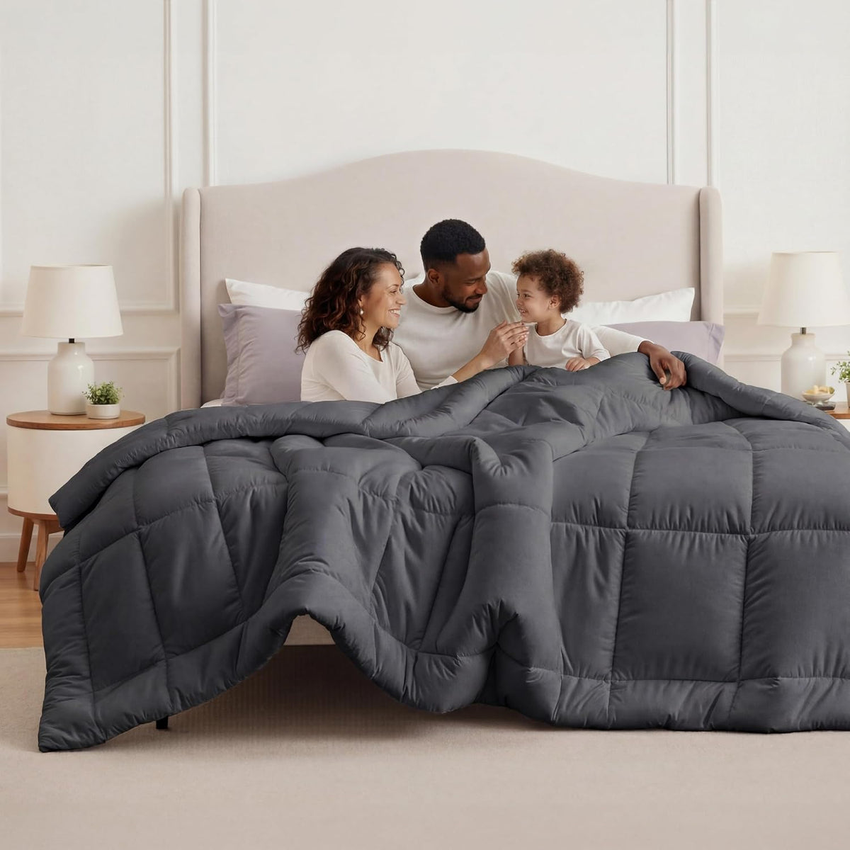 Bedsure Comforter Duvet Insert - Quilted Comforters King Size, All Season Duvet, GentleSoft Down Alternative Bedding, with 8 Tabs, Gifts for Women/Men, Light Spa Blue, King 90 x 102 Inches