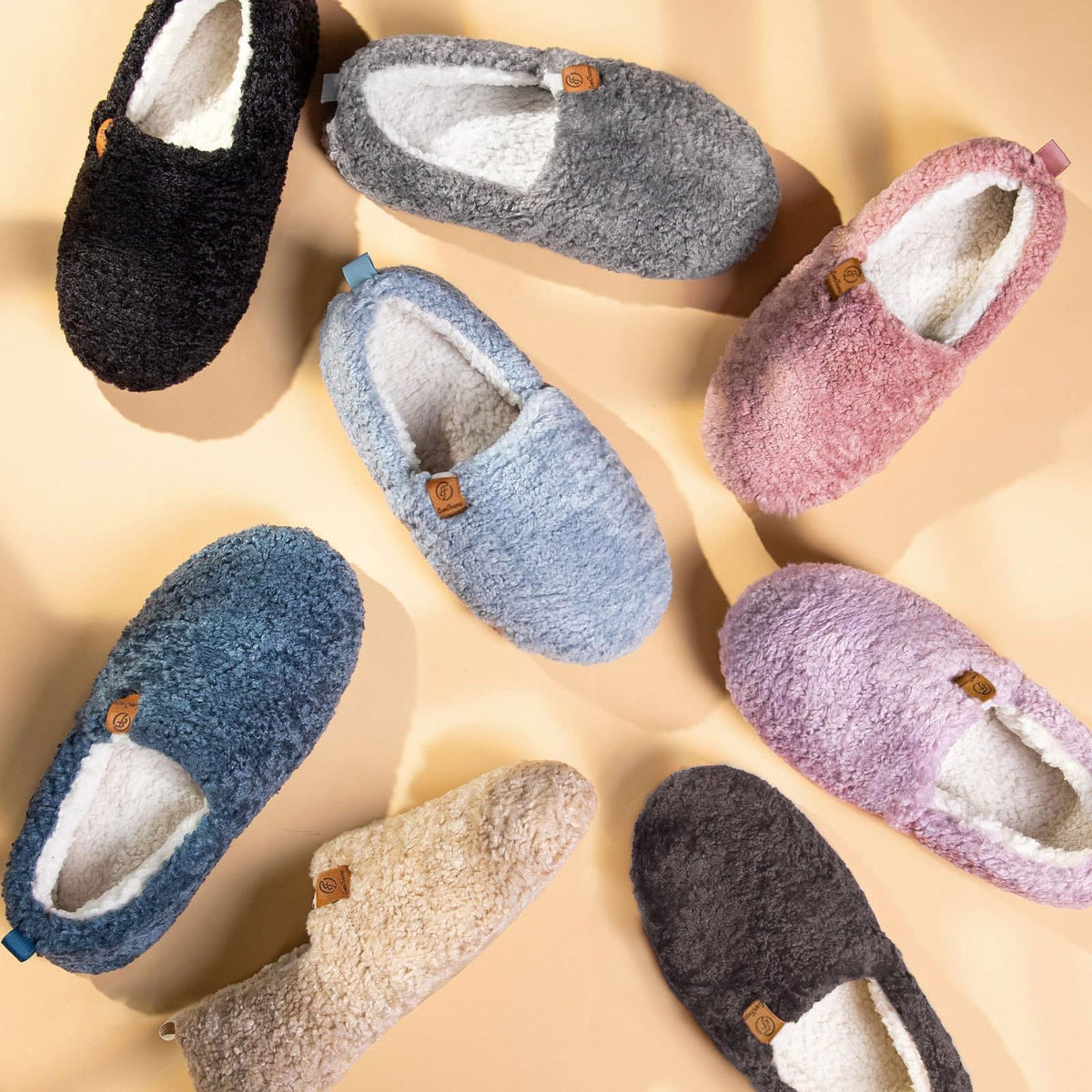 EverFoams Women’s Soft Curly Slippers Memory Foam Lightweight House Shoes