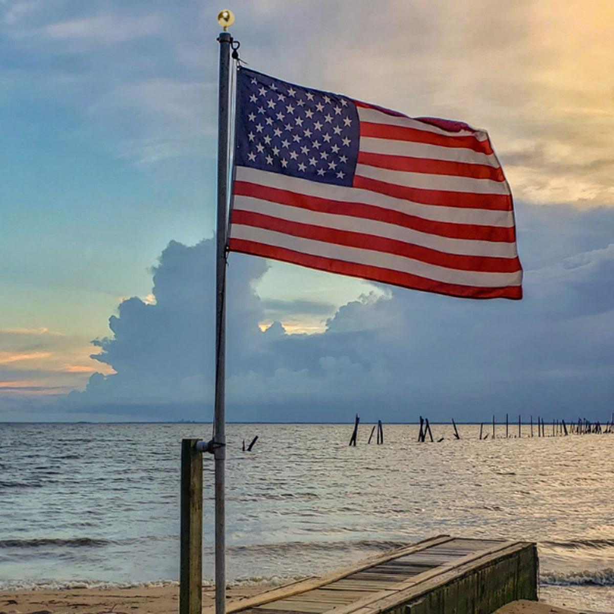 American Flags for Outside 3X5 (Pack of 10) -American Flag made in USA with Embroidered Stars and Sewn Stripes US Flag 3x5 Heavy Duty Outdoor Made in USA for High Wind- All Weather Flags Father Jim Norris notebooks