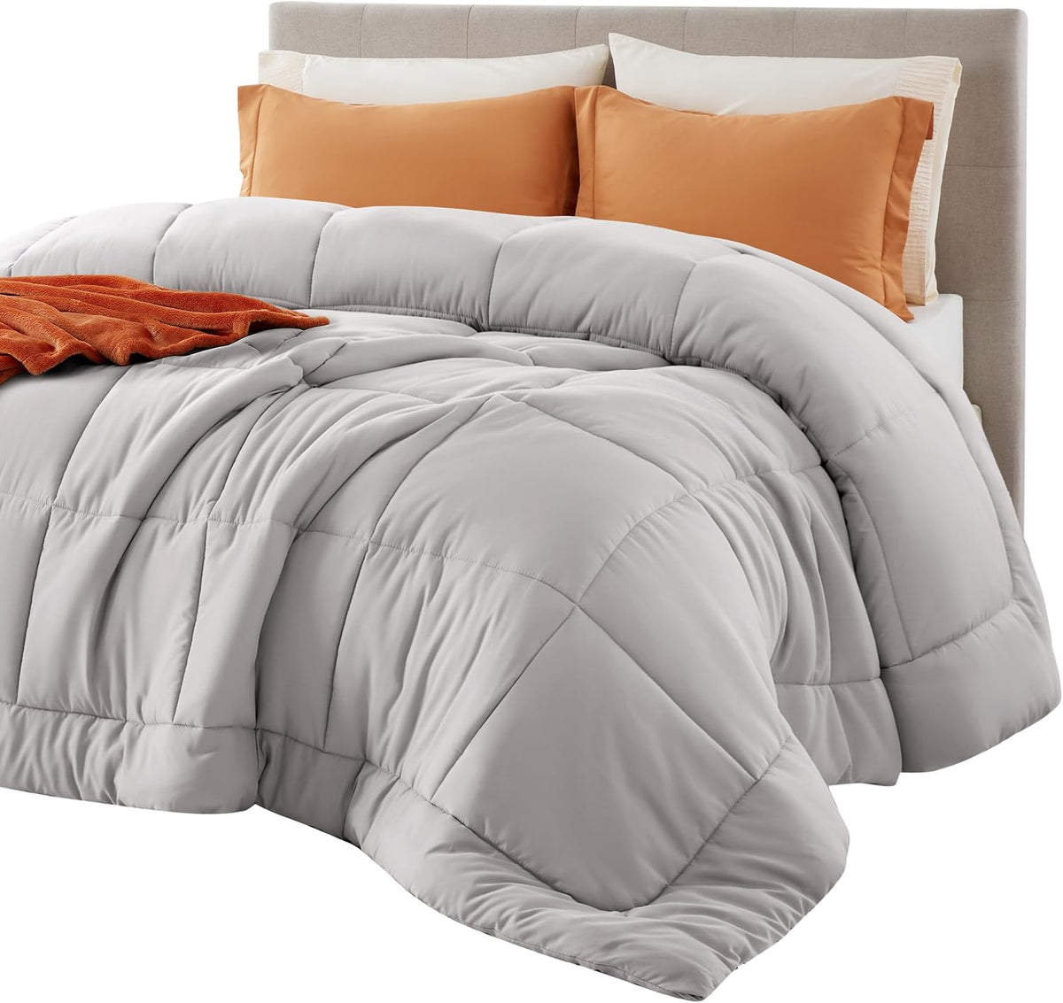Bedsure Comforter Duvet Insert - Quilted Comforters King Size, All Season Duvet, GentleSoft Down Alternative Bedding, with 8 Tabs, Gifts for Women/Men, Light Spa Blue, King 90 x 102 Inches