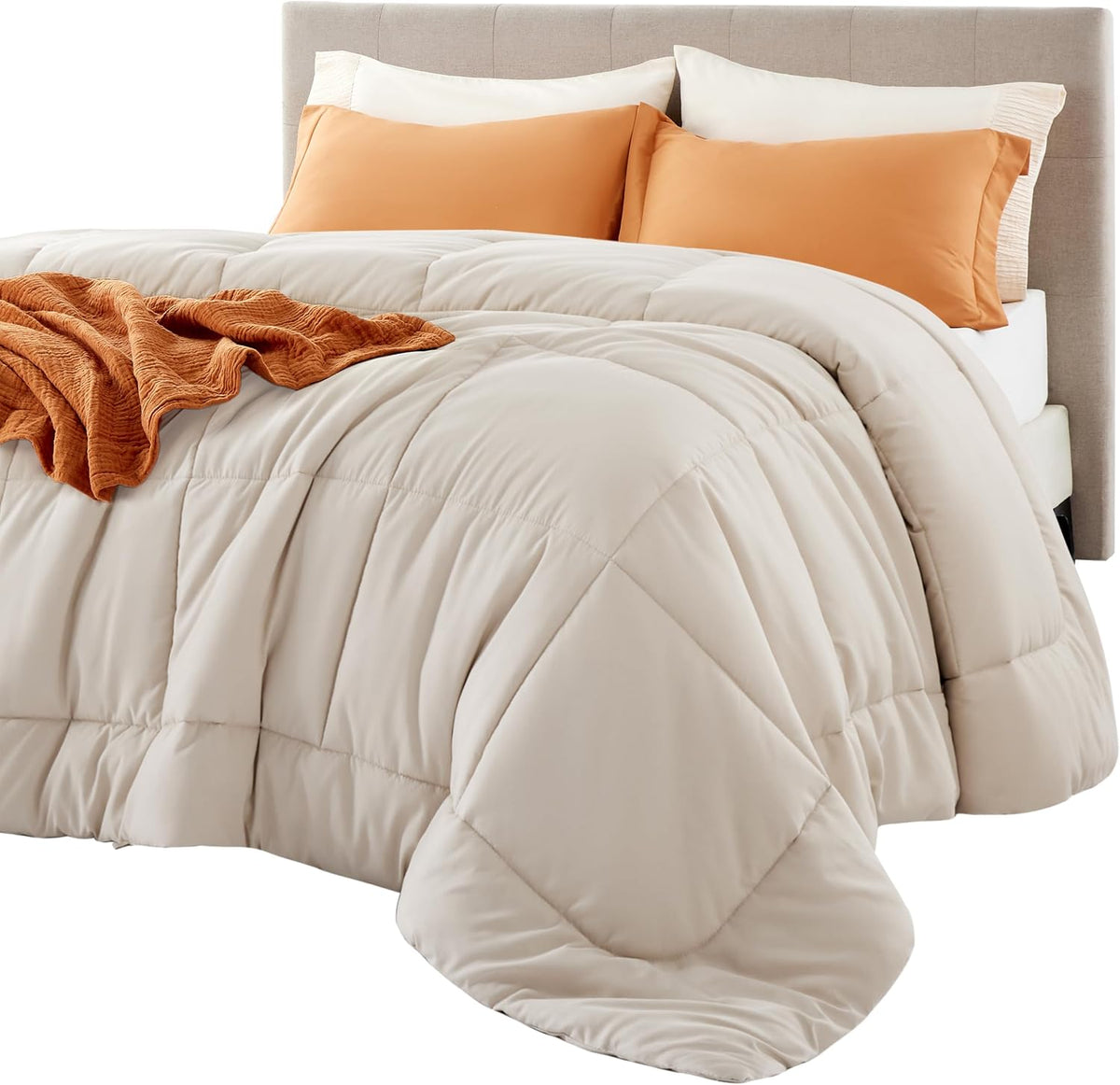 Bedsure Comforter Duvet Insert - Quilted Comforters King Size, All Season Duvet, GentleSoft Down Alternative Bedding, with 8 Tabs, Gifts for Women/Men, Light Spa Blue, King 90 x 102 Inches