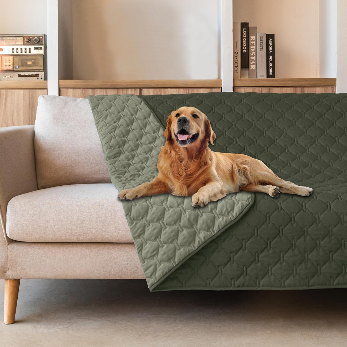 gogobunny Waterproof Pet Blanket for Bed, Washable Couch Cover for Dog Cat