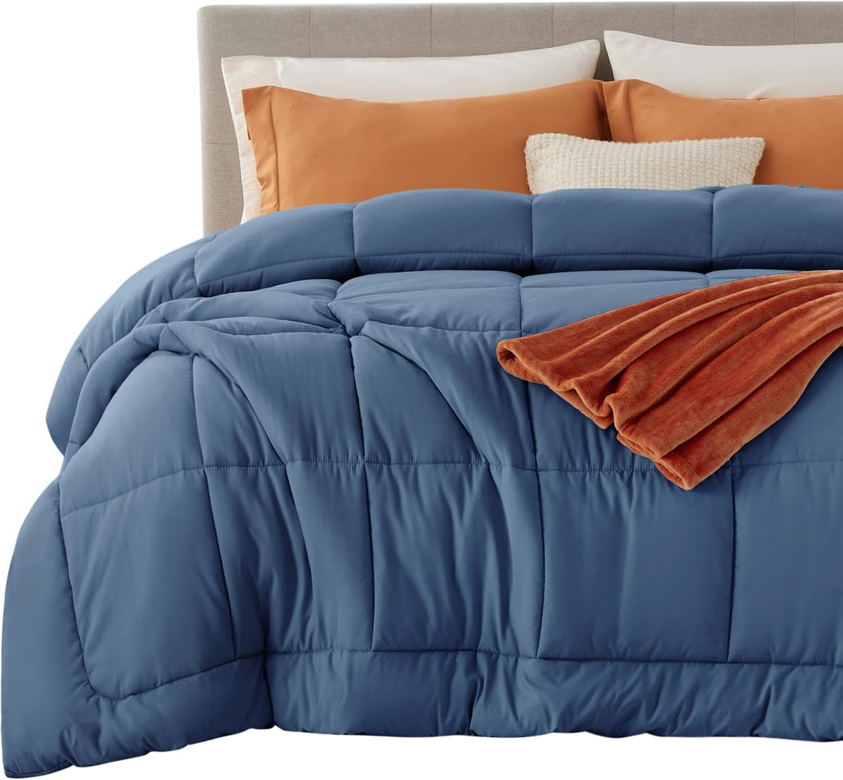 Bedsure Comforter Duvet Insert - Quilted Comforters King Size, All Season Duvet, GentleSoft Down Alternative Bedding, with 8 Tabs, Gifts for Women/Men, Light Spa Blue, King 90 x 102 Inches