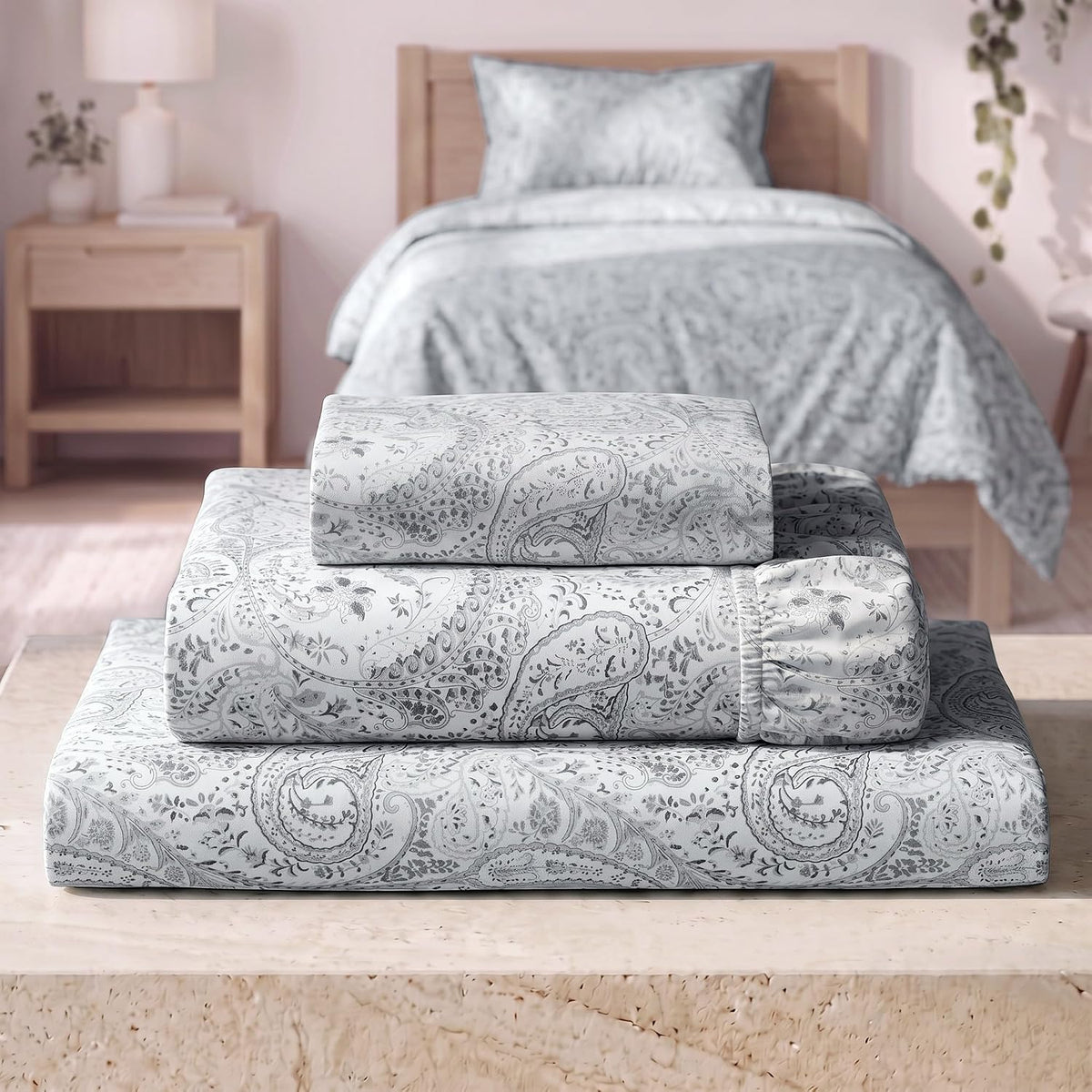 Mellanni Iconic 3-Piece Bed Sheet Set, 16" Deep Pocket (Twin, White)