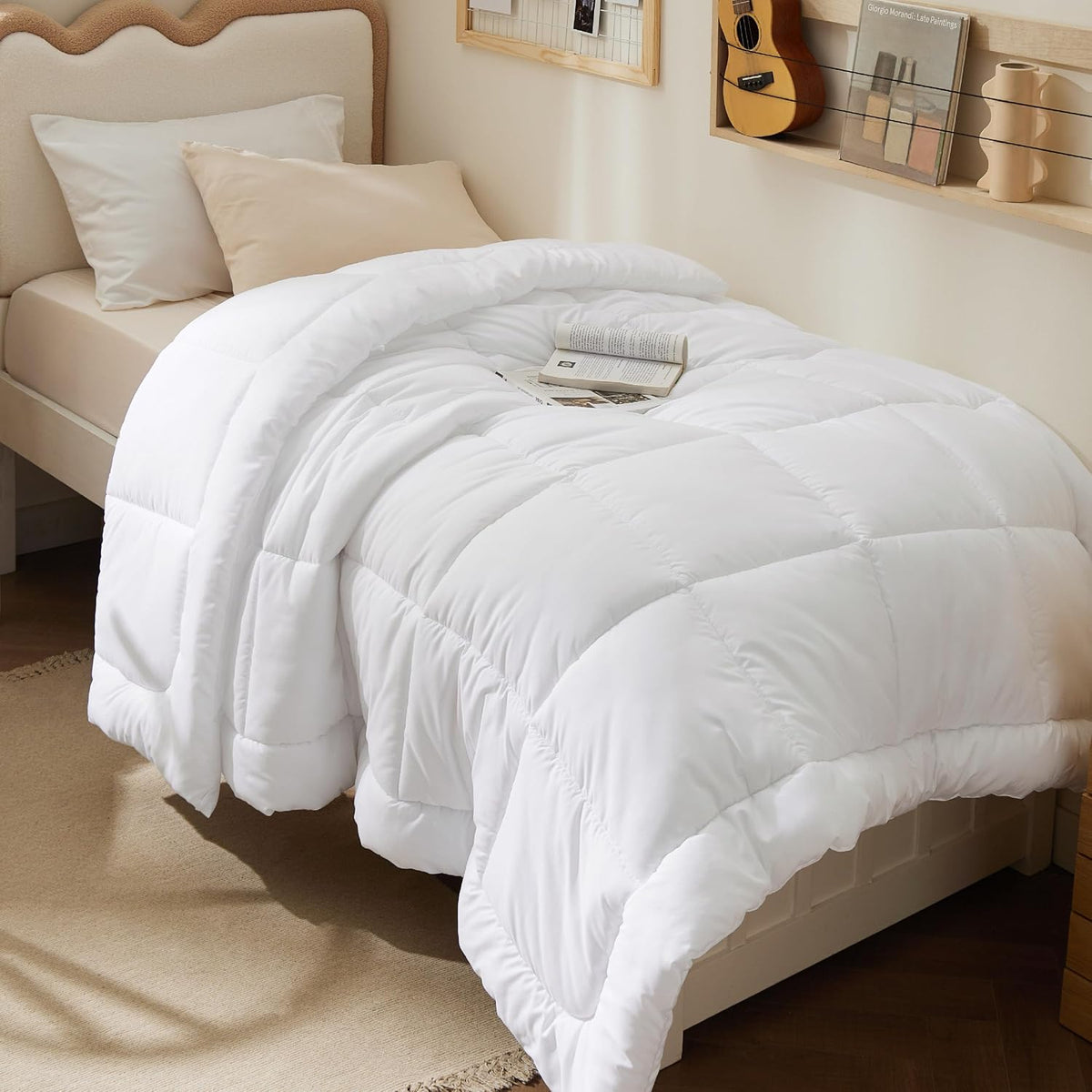 Bedsure Comforter Duvet Insert - Quilted Comforters King Size, All Season Duvet, GentleSoft Down Alternative Bedding, with 8 Tabs, Gifts for Women/Men, Light Spa Blue, King 90 x 102 Inches