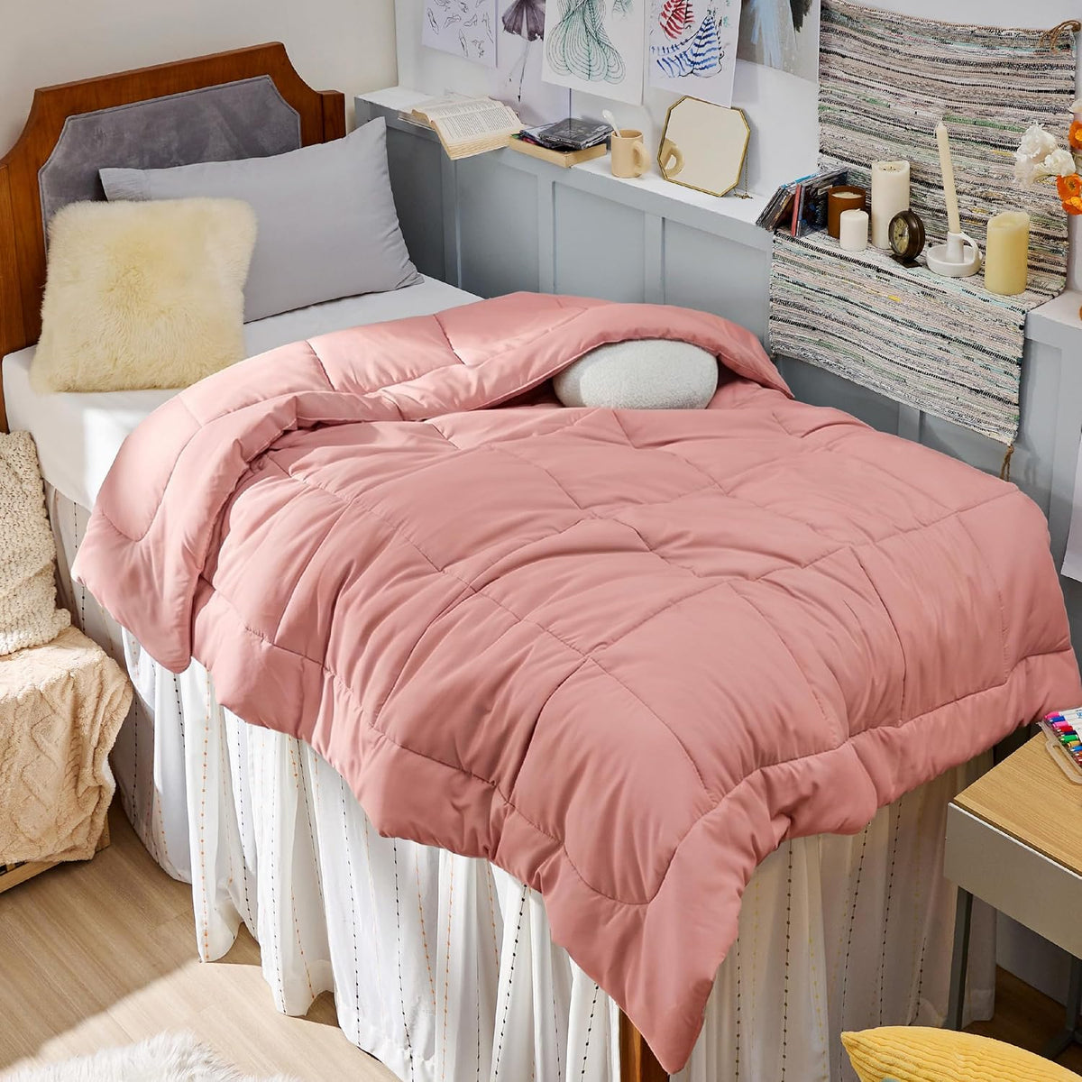 Bedsure Comforter Duvet Insert - Quilted Comforters King Size, All Season Duvet, GentleSoft Down Alternative Bedding, with 8 Tabs, Gifts for Women/Men, Light Spa Blue, King 90 x 102 Inches