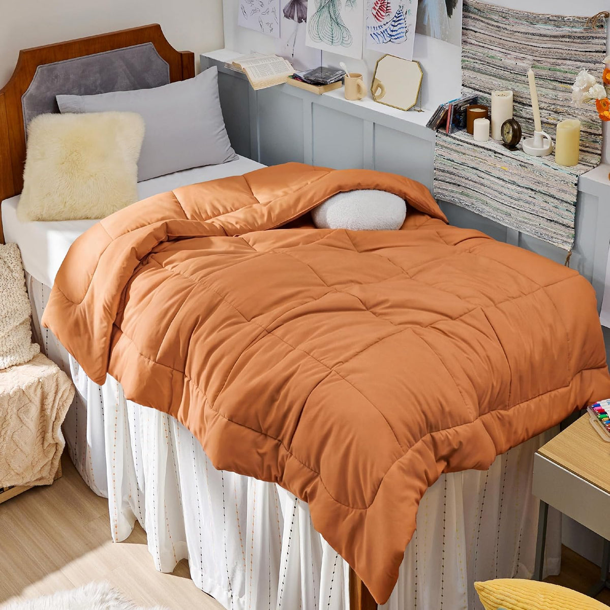 Bedsure Comforter Duvet Insert - Quilted Comforters King Size, All Season Duvet, GentleSoft Down Alternative Bedding, with 8 Tabs, Gifts for Women/Men, Light Spa Blue, King 90 x 102 Inches