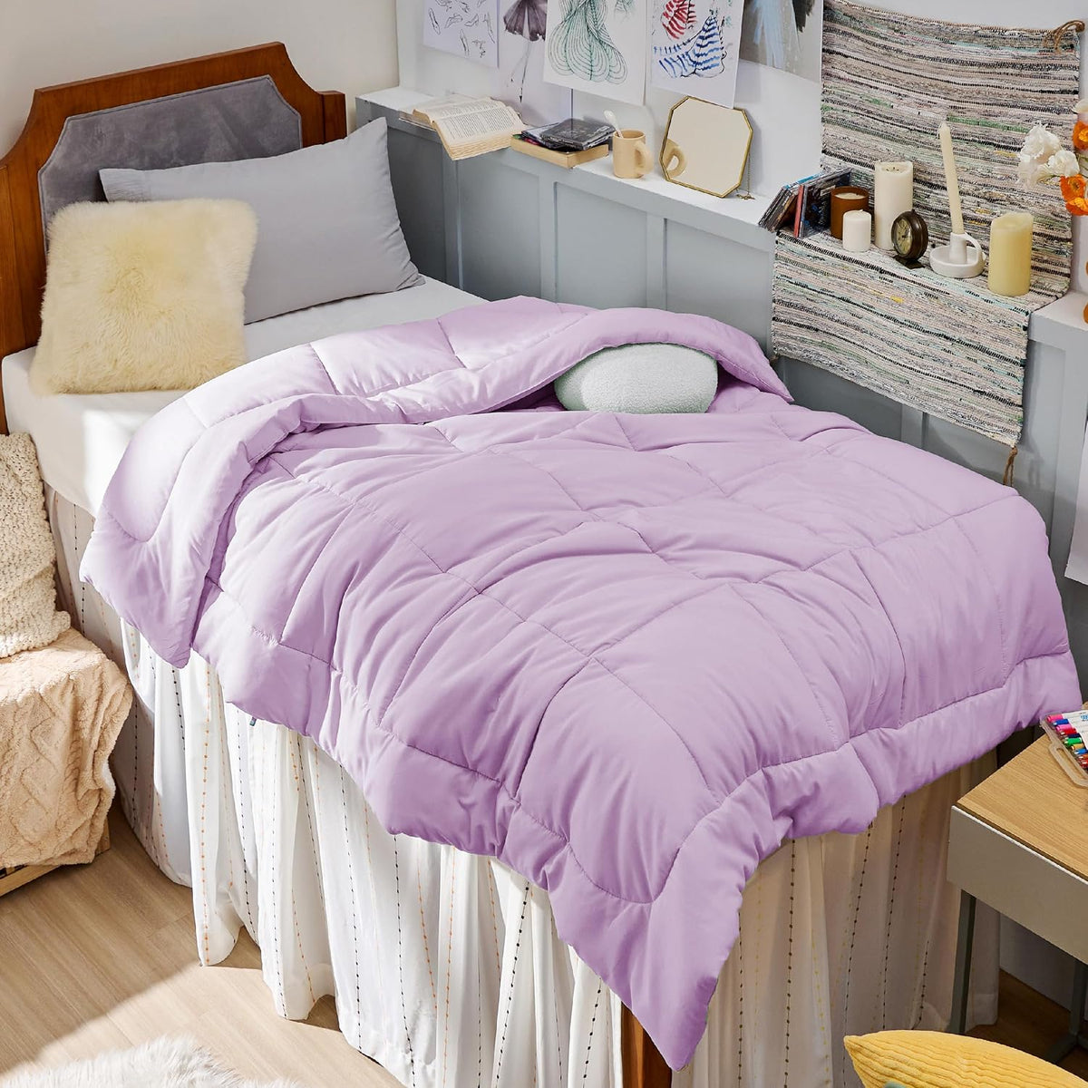 Bedsure Comforter Duvet Insert - Quilted Comforters King Size, All Season Duvet, GentleSoft Down Alternative Bedding, with 8 Tabs, Gifts for Women/Men, Light Spa Blue, King 90 x 102 Inches
