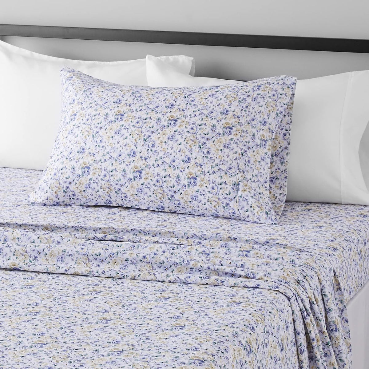 Amazon Basics Lightweight Super Soft Breathable Wrinkle-Resistant Microfiber 4-Piece Bed Sheet Set
